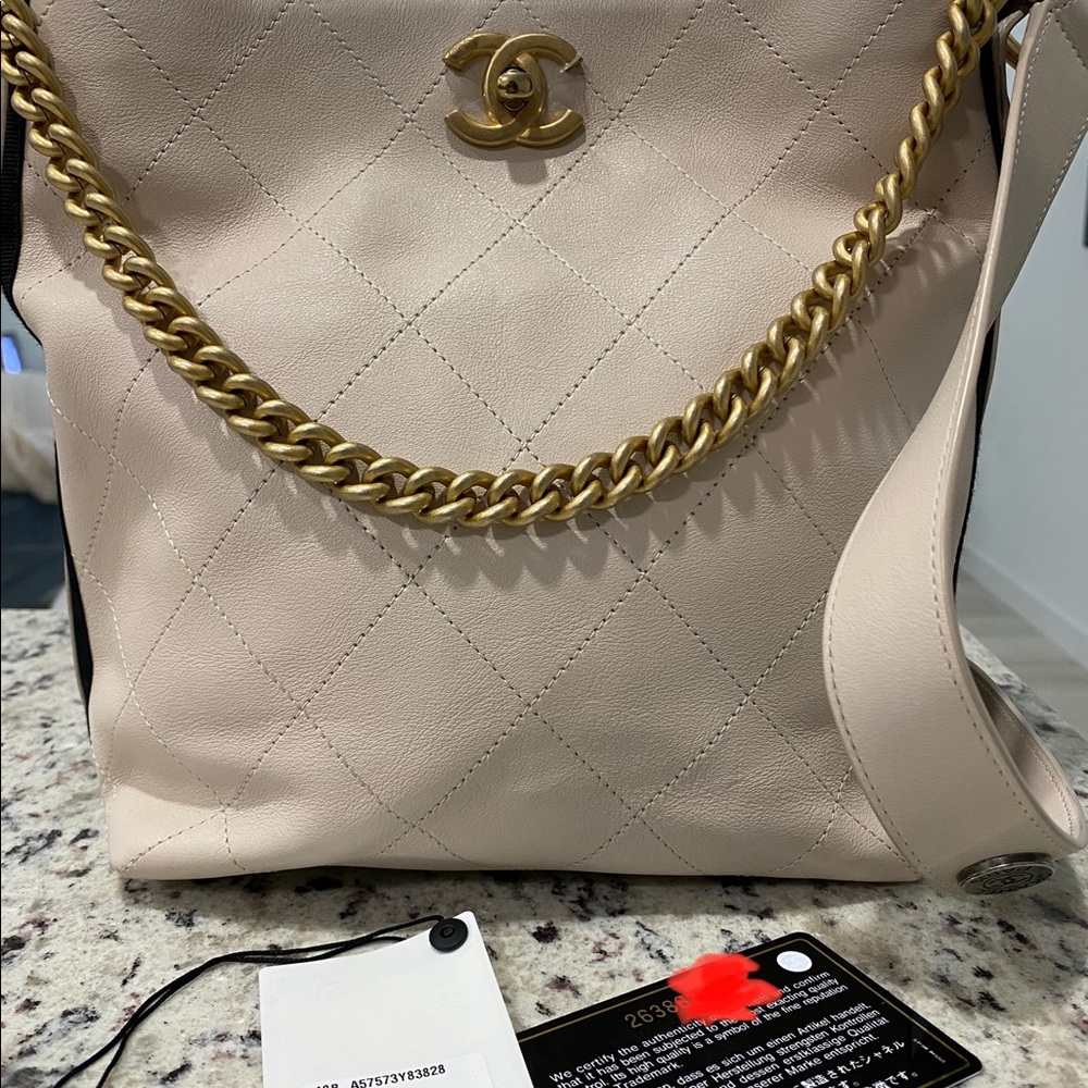 NWT Chanel Crossbody Hobo Bag